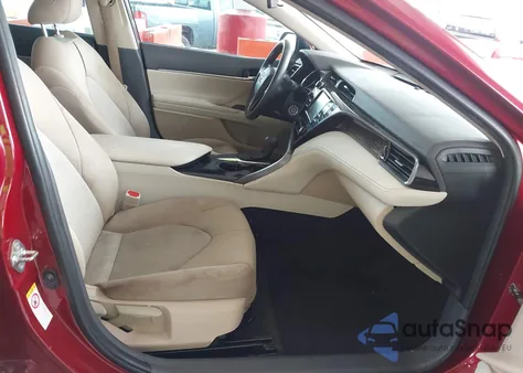 2019 Toyota Camry Le from USA, damaged, VIN 4T1B11HK9KU681980